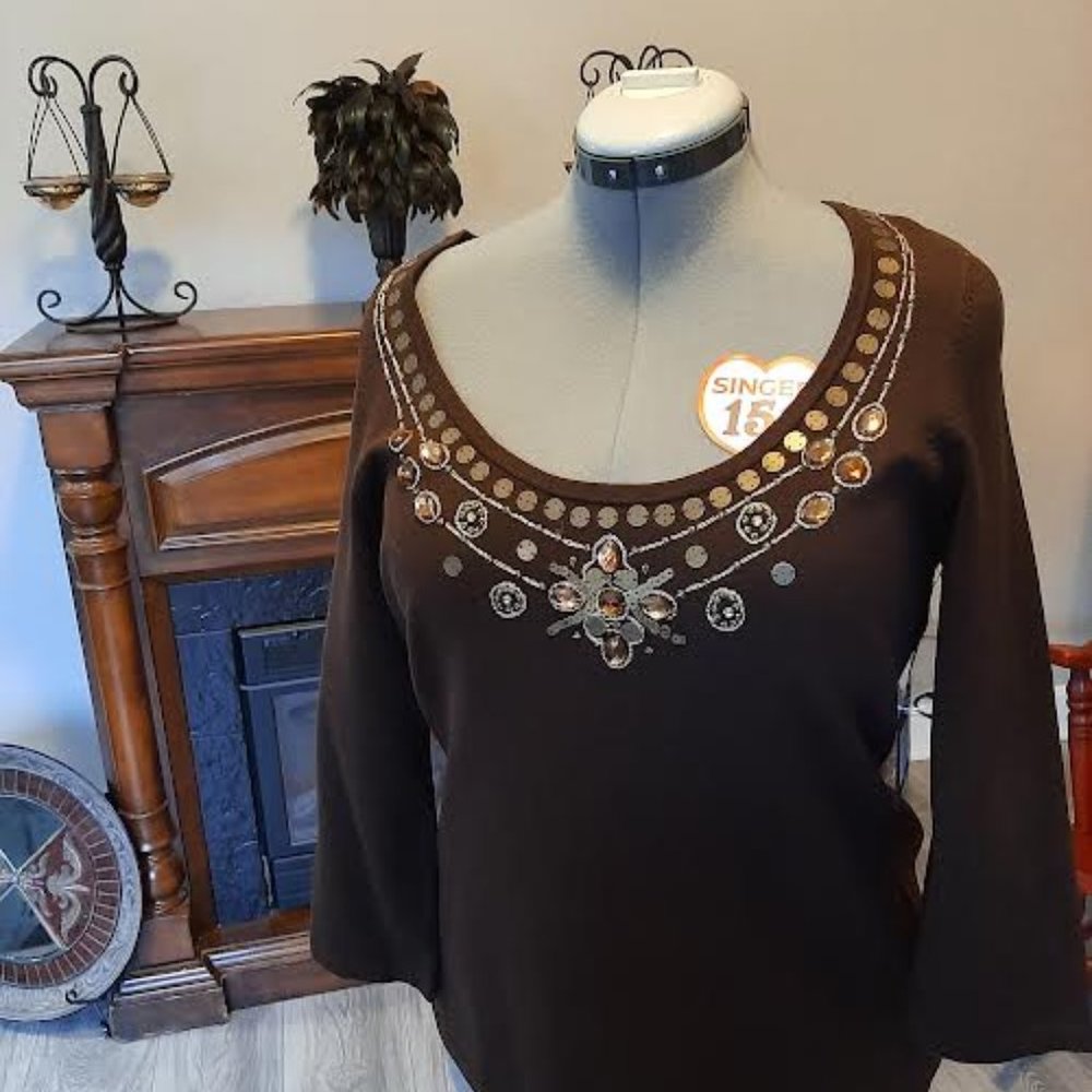 Reba New Chocolate long sleeve sweater with embelishments size large